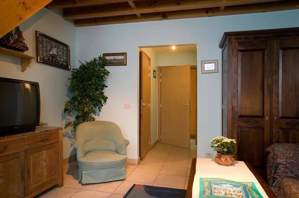 Hotel - B&B Elementum Kortrijk Kültér fotó
