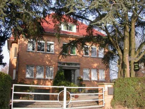 Hotel - B&B Elementum Kortrijk Kültér fotó