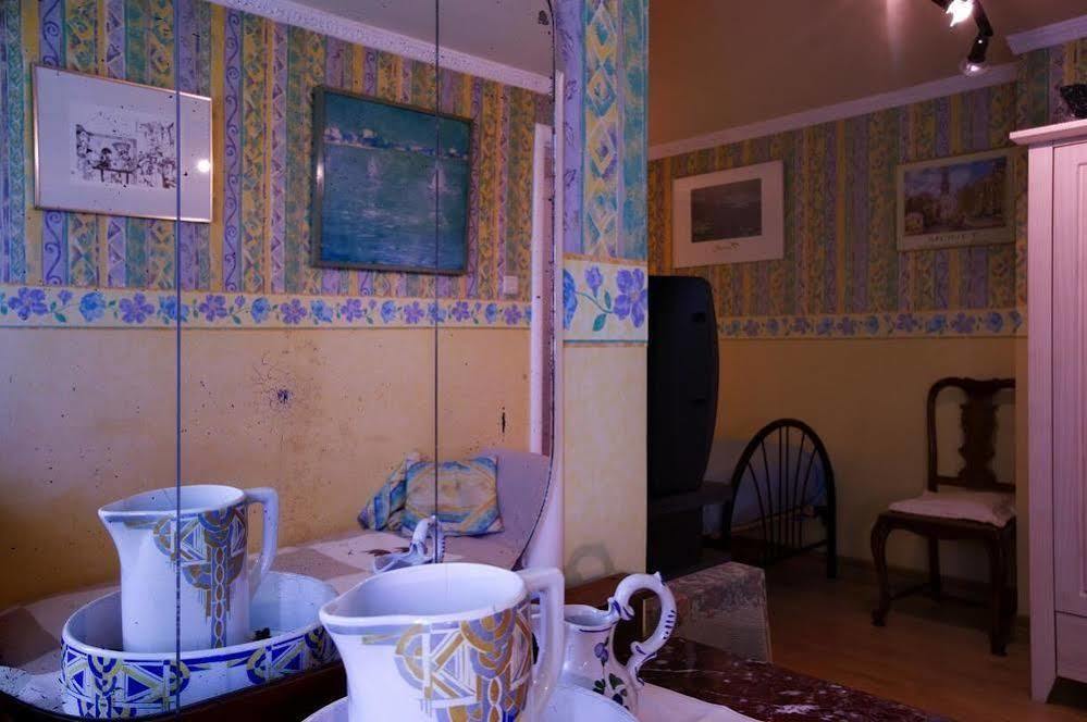 Hotel - B&B Elementum Kortrijk Kültér fotó